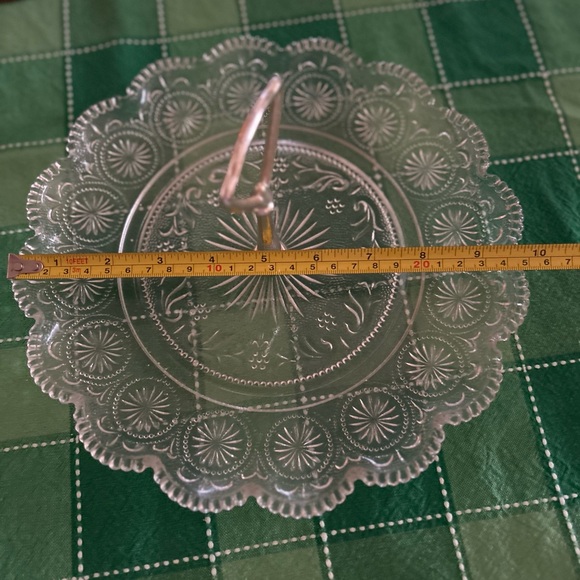 Elegant Glass Serving Tray with Handle - Picture 4 of 5